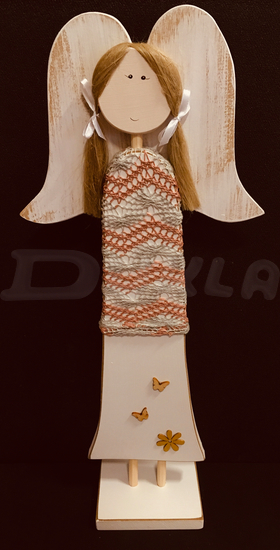 Anjel drevený so svetríkom 57 cm No.2 (hnedý)